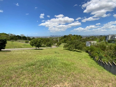 PRIME LOT WITH OVERLOOKING VIEW , DP Payable 36months