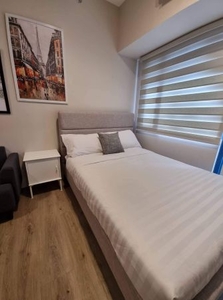 SMDC Air - New and fully-furnished studio unit with balcony