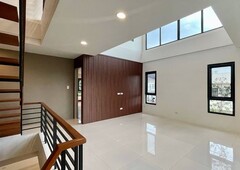 4BR Townhouse for Sale in AFPOVAI Subdivision, Taguig