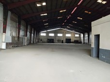 High Ceiling Warehouse with 30 meter frontage available for lease in Pasig