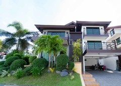 Palms Pointe Alabang House and Lot FOR SALE