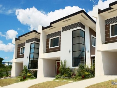2-storey Single attached house and lot in dasmarinas cavite