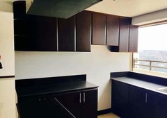 2 Bedroom with Balcony in BGC, The Rochester Gardens. 10% DP move IN Agad