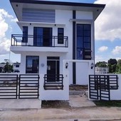 3 Bedroom, 1 Car Garage, House and Lot For Sale in Tanauan