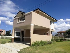 3BR 3TB FOR CONSTRUCTION HOUSE FOR SALE NEAR SKY RANCH