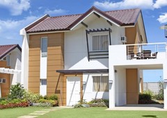 Kohana Grove - Cattleya House Model with Balcony