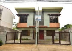 MODERN DESIGN DUPLEX FOR SALE AT THE BACK OF SM SOUTHMALL PILAR VILLAGE LAS PINAS CITY