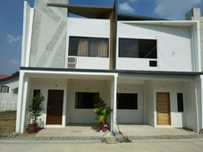 Townhouse For Sale in Kingspoint Subdivision Quirino ,Quezon City near Mindanao Avenue Quirino Highway