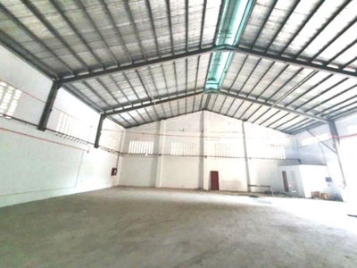 Cheaper SOLO Warehouse for Rent lease near North edsa QC