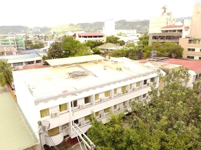 Condo For Sale In Capitol Site, Cebu