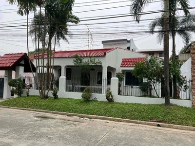 House For Rent In Loyola Heights, Quezon City