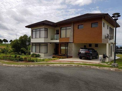 House For Sale In Calabuso North, Tagaytay