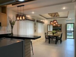 Angeles, House For Rent
