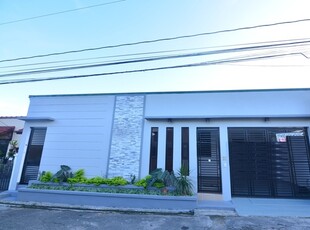 Pilar, Las Pinas, House For Sale