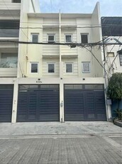 San Antonio, Makati, Townhouse For Rent