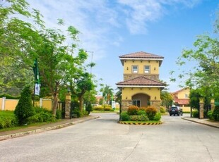 Santa Arcadia, Cabanatuan, Townhouse For Sale
