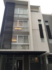 South Triangle, Quezon, Townhouse For Sale