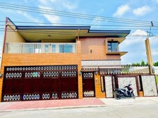 PREOWNED:MODERN TWO-STOREY HOUSE FOR SALE NEAR SM TELABASTAGAN