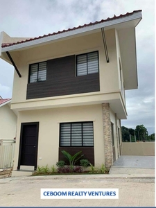3 Bedrooms House for sale in Calajoan Subd. w/ Pool