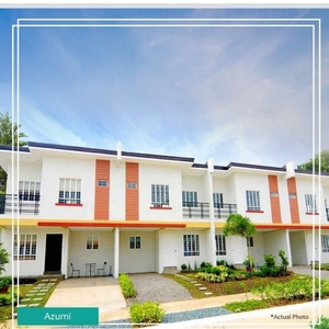 3 Bedrooms Townhouse with overlooking on Mt.Makiling