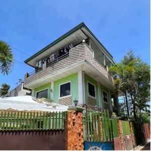 3 Story with Rooftop Beach House and Lot for Sale