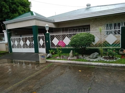 4 bedroom house and lot for sale