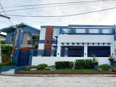 5 Bedrooms House and Lot in Tabang, Guiguinto, Bulacan