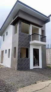 Bea House and Lot with Balcony for Sale in Calulut, San Fernando Pampanga