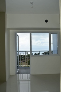For Sale: 1-BR Condo w/ Balcony Facing Taal Lake - Direct From Owner, Tagaytay
