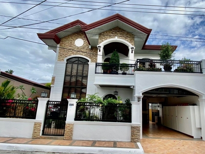 house 3 bedrooms for sale in exclusive subdivision for 19.5m