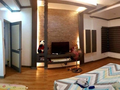 House and lot in Pallocan, Batangas City, 5 bedrooms for sale