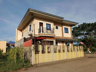 House and Lot with 4 Bedrooms For Sale in Bukal Sur, Candelaria, Quezon