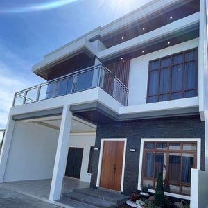 House and lot with pool and jacuzzi toilet in Angeles, Pampanga