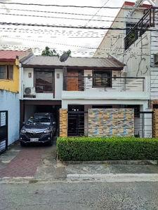 Modern Townhouse Design in Gaya-Gaya, 4 Bedroom for sale at SDJM, Bulacan