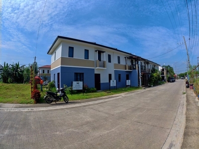Townhouse House and Lot For Sale in Santo Tomas Batangas La Aldea Del Monte