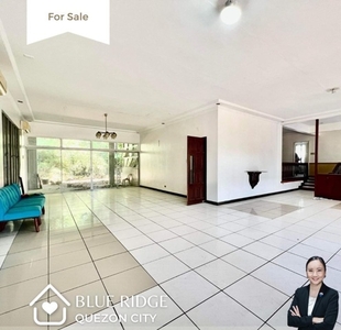 Villa For Sale In Blue Ridge A, Quezon City