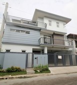 3 storey house for sale in Greenwoods Pasig