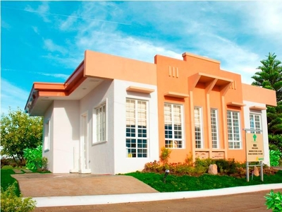 Duplex Bungalow for Sale in Sta Rosa Laguna Near Nuvali