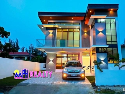 MOLAVE HIGHLANDS - FOR SALE 4 BR HOUSE AND LOT IN CONSOLACION