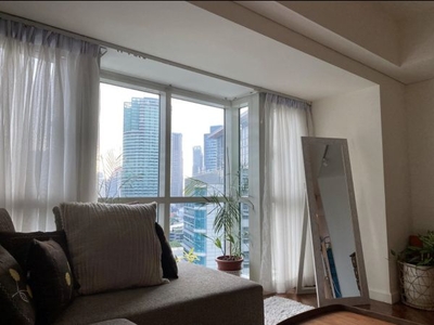 For Rent: 1 Bedroom Loft Unit at Mosaic Tower in San Lorenzo, Makati City