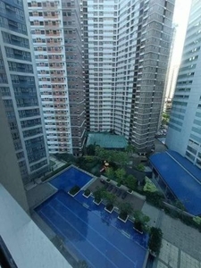 2 Bedroom Unit in AXIS RESIDENCES for sale