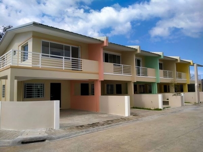 Ready For Occupancy, Complete Turn-over 3 Bedroom, 2 T&B Townhouse