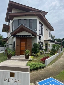 5 Bedroom House and Lot For Sale in San Lorenzo Village, Makati City
