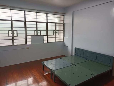 Apartment For Sale In G. Araneta Avenue, Quezon City