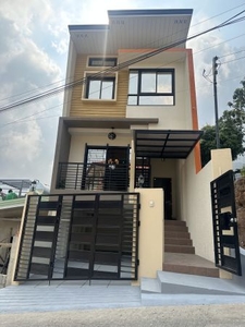 Spacious House and Lot For Sale in Bakakeng North, Baguio City, Benguet