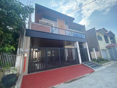 Mediterranean Style 4-Bedrooms house and lot for sale along Daang Hari Rd., Las