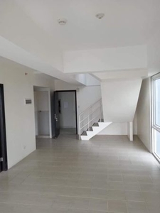 RFO 2 Bedroom 61sqm w/balcony Condo unit For Sale/Rent To Own