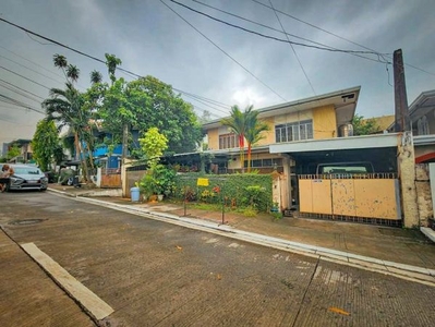 Rush! House For Sale in Sikatuna Village, Quezon City, Metro Manila