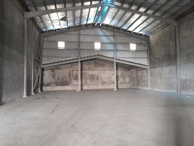 200 SQM WAREHOUSE FOR LEASE INSIDE SECURED COMPOUND.