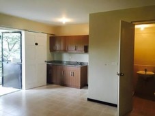 2 br condo in mayfield park residences, pasig free parking